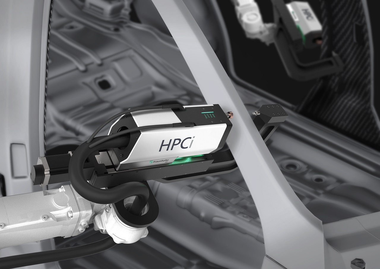 HPCi®-Fügezangen zum sekundenschnellen Fügen von Metall mit Kunststoff.
