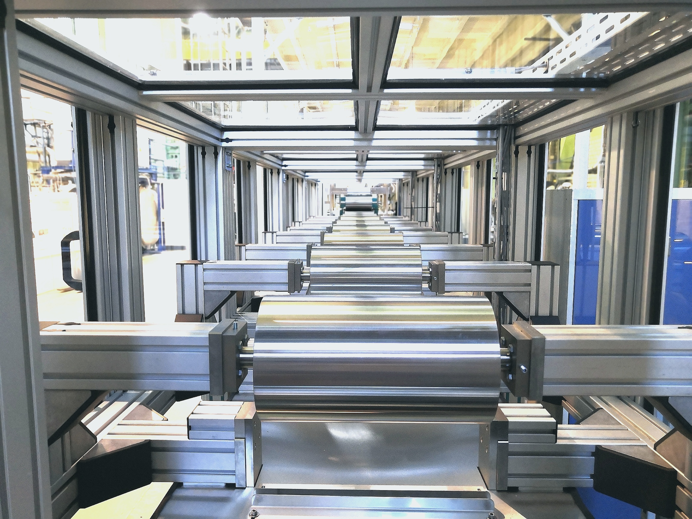Effizientere Beschichtungsverfahren, wie z. B. Rolle-zu-Rolle, sollen die Skalierung der Brennstoffzellenherstellung auf die industrielle Massenproduktion ermöglichen